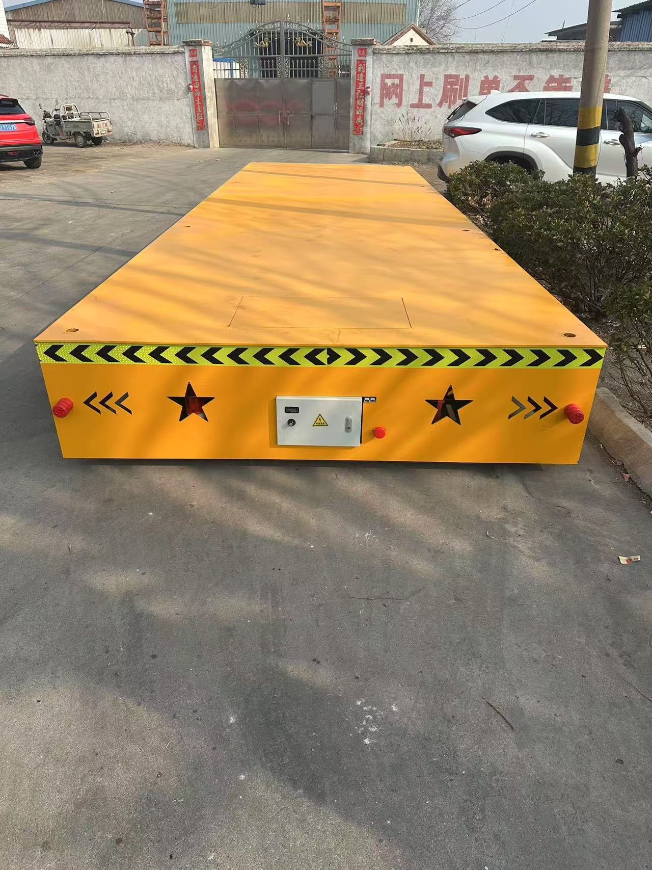 无轨蓄电池地平车
